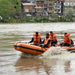 श्रीनगर में बड़ा हादसा: झेलम नदी में नाव डूबी… छह की मौत, छह को बचाया, तीन अब भी लापता