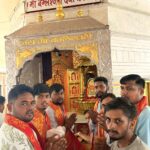 श्री गणेश जी को प्रथम आमंत्रण के बाद माँ के दरबार पहुँची लालमैदान दुर्गोत्सव समिति